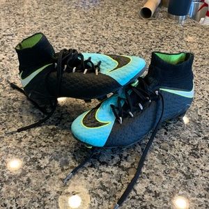 Women’s Hypervenom Cleats